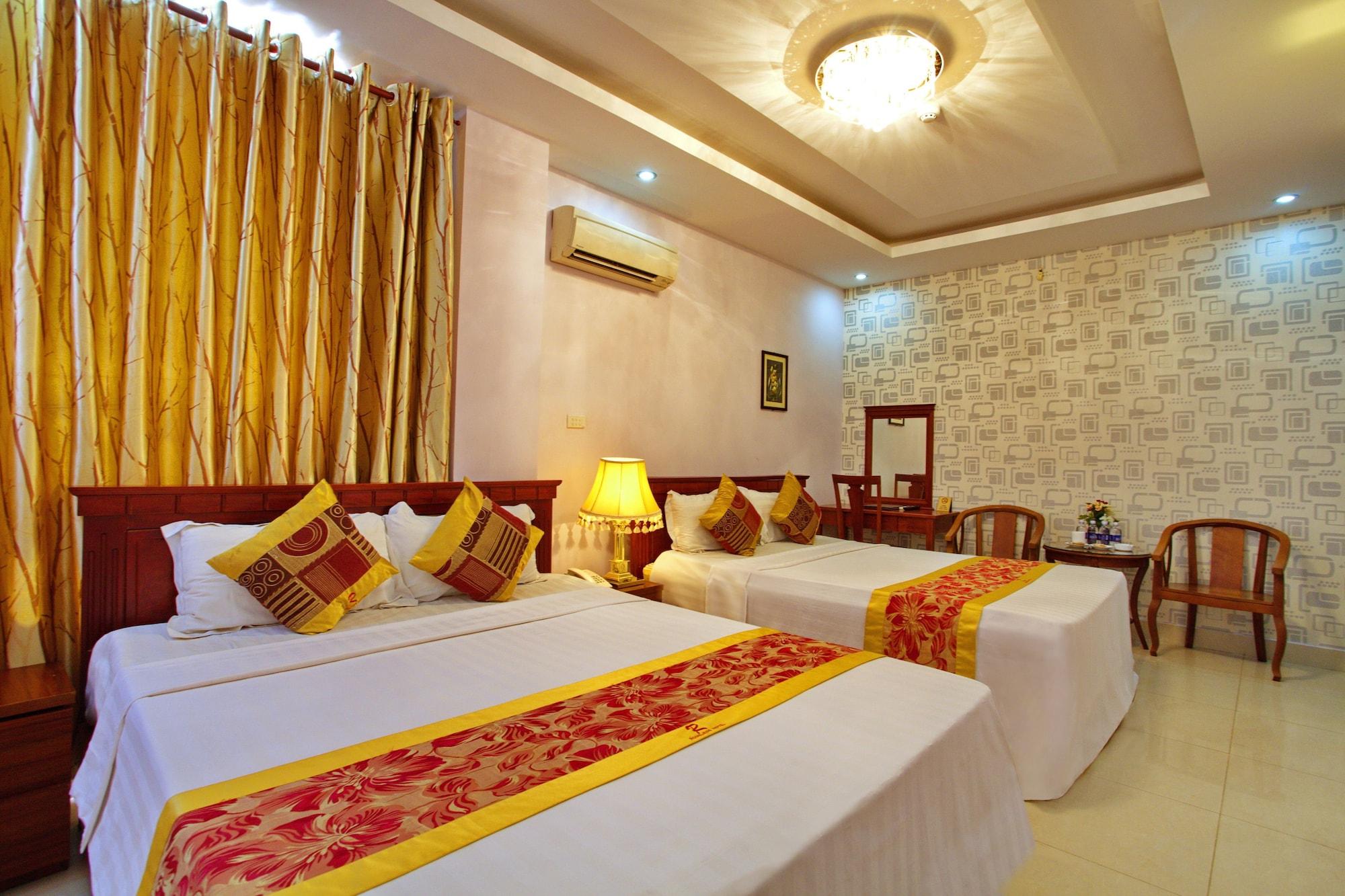 Romeliess Hotel 3*