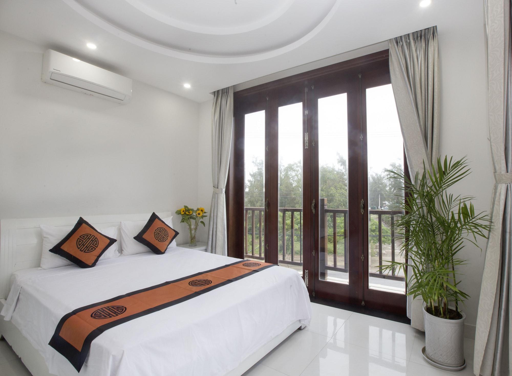 Biệt thự Hiền Hòa *