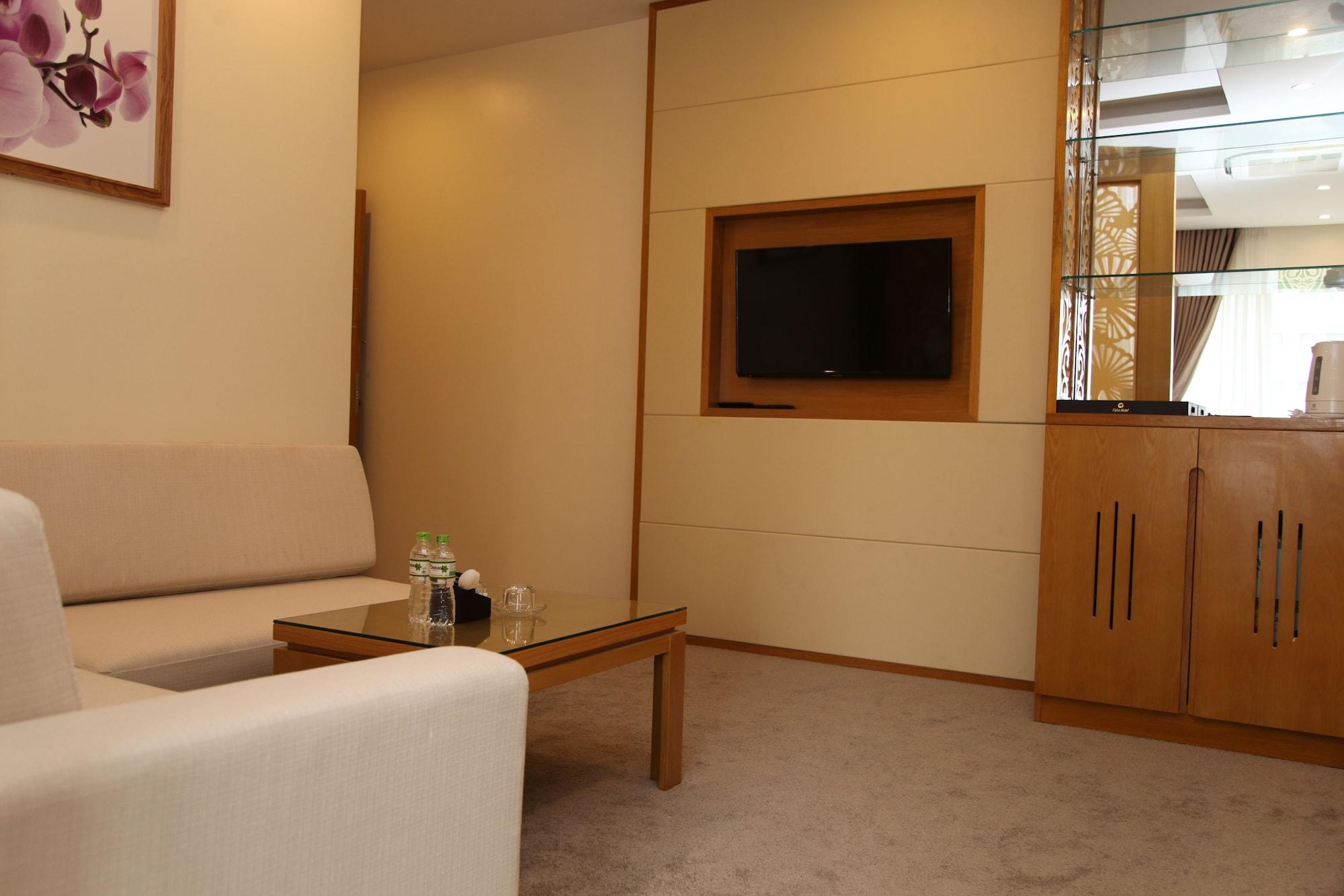 Palm Hotel 3*