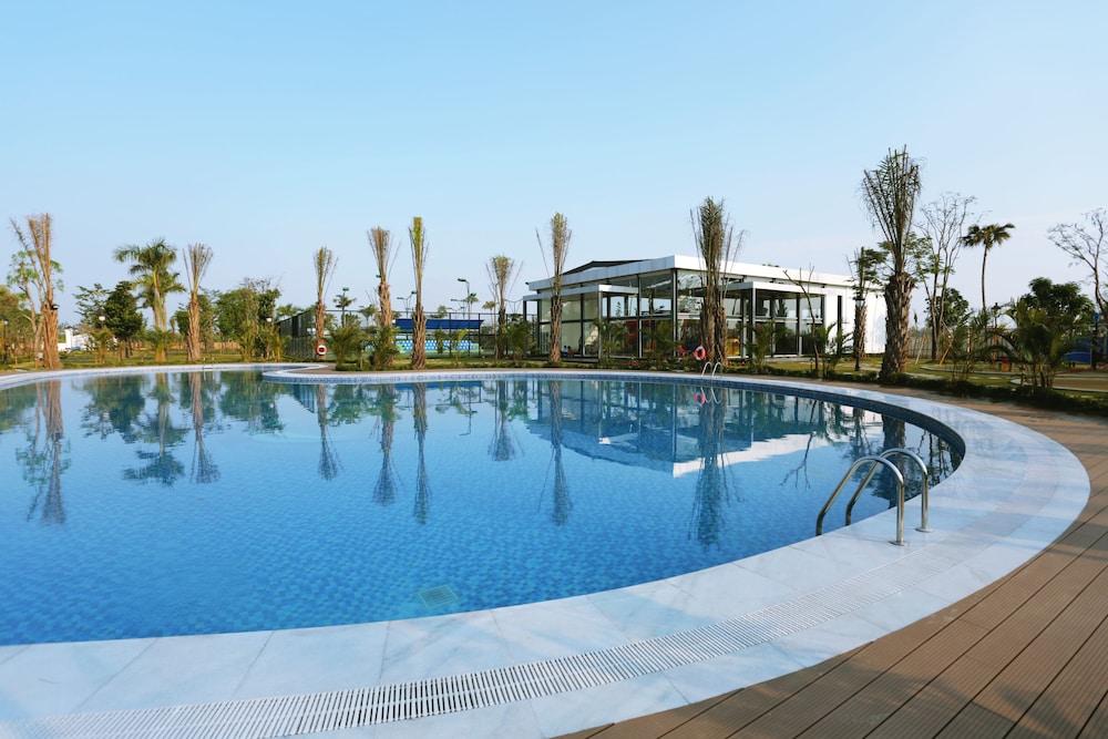 Resort Flc Luxury Vinh Phuc Hoang Xa