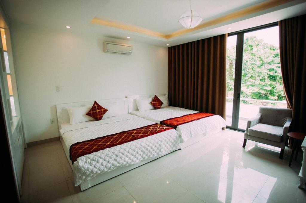 Halong & Me Hometel Double Homestay