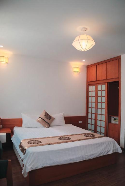 Halong & Me Hometel Double
