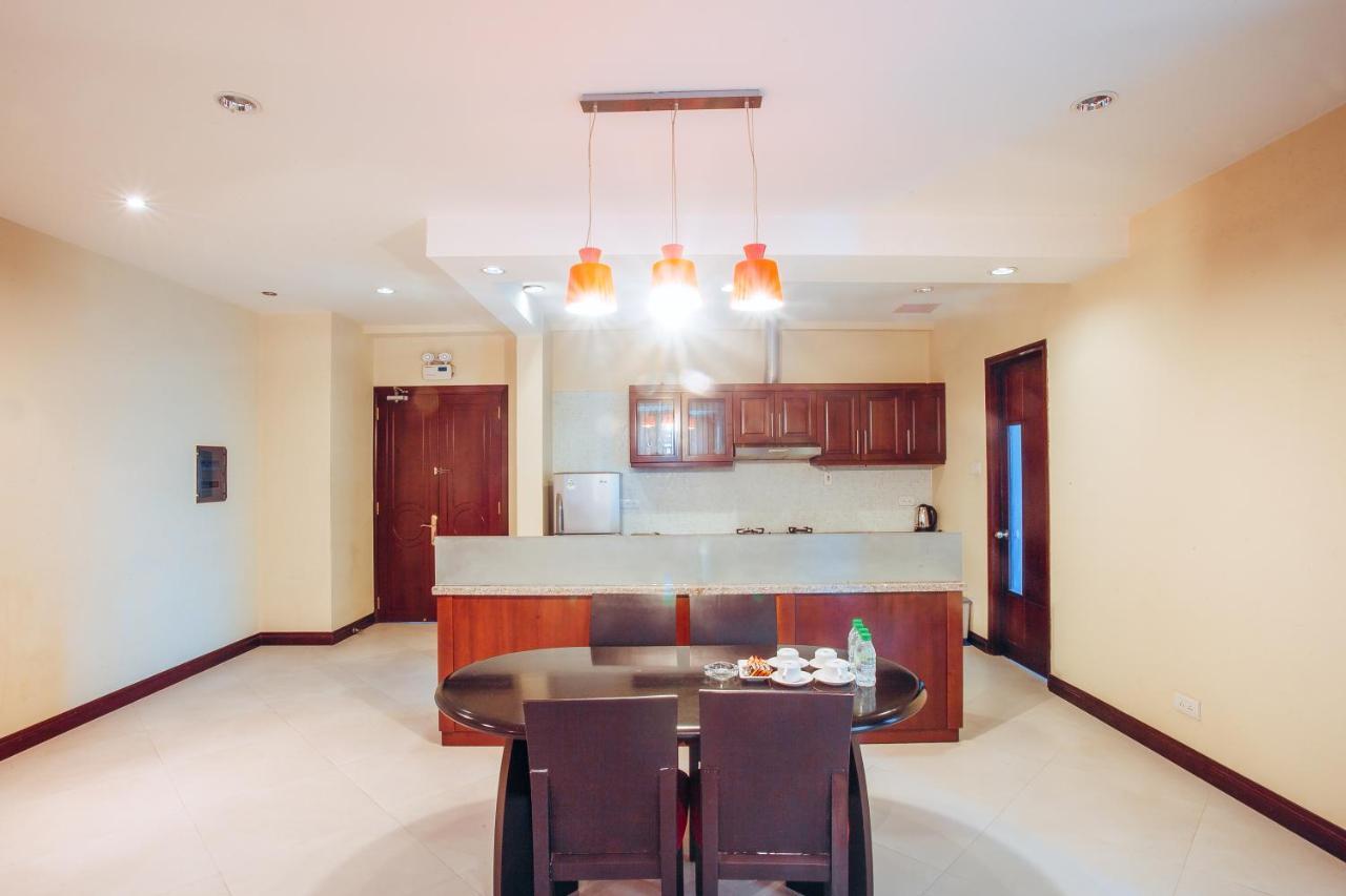 Khách sạn Vinh Trung Plaza 4*