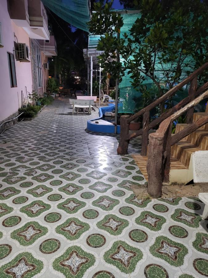 Garden Hotel