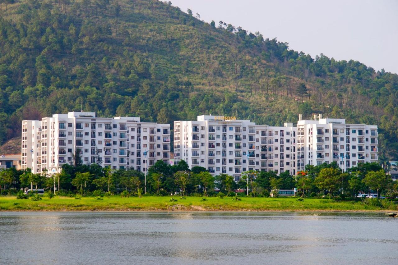 *ha Long @ Sunrise - 2 Br Apartment Ha Long