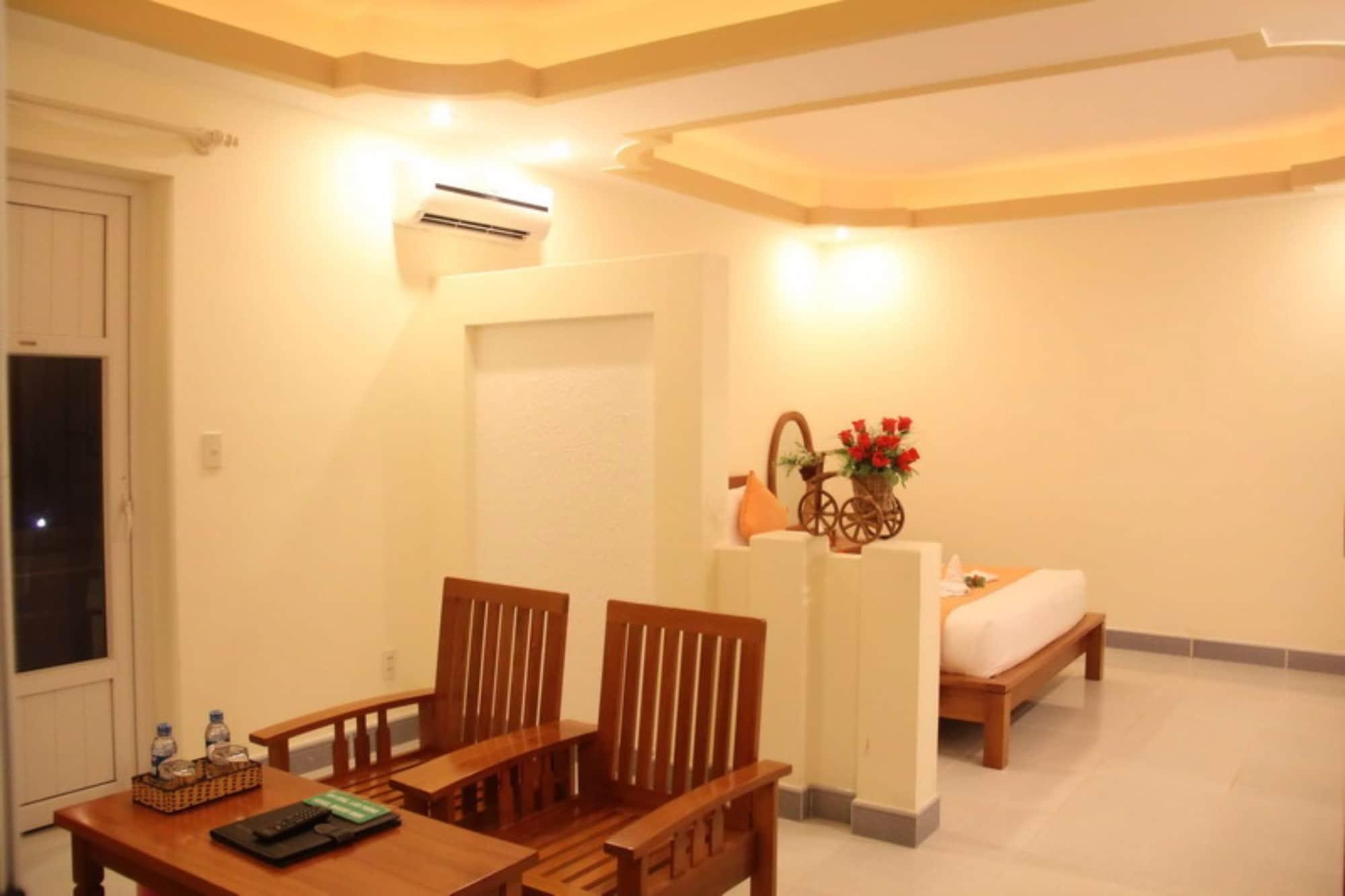 Ha Phuong Hotel 3*