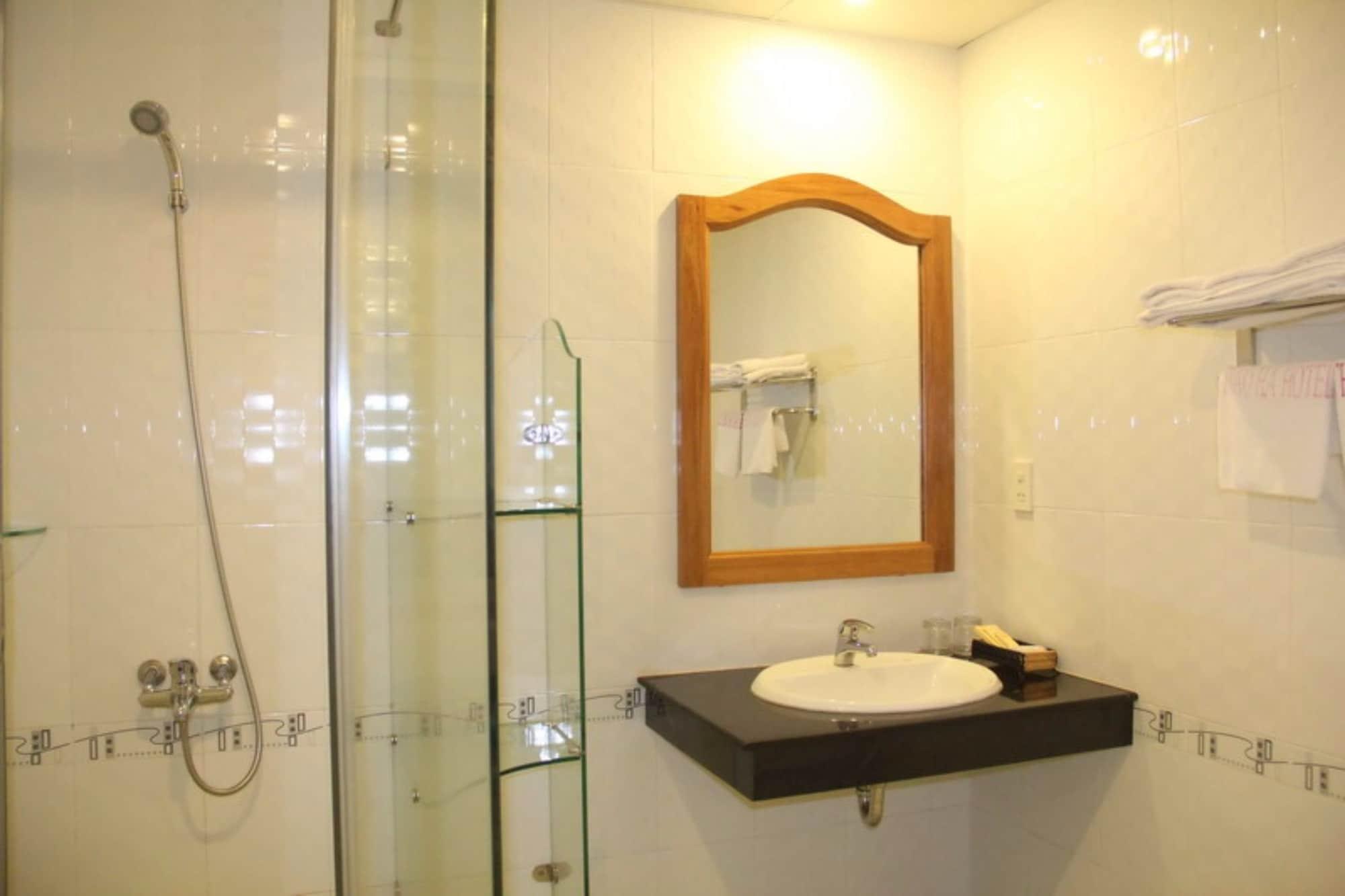 Hotel Ha Phuong 3*