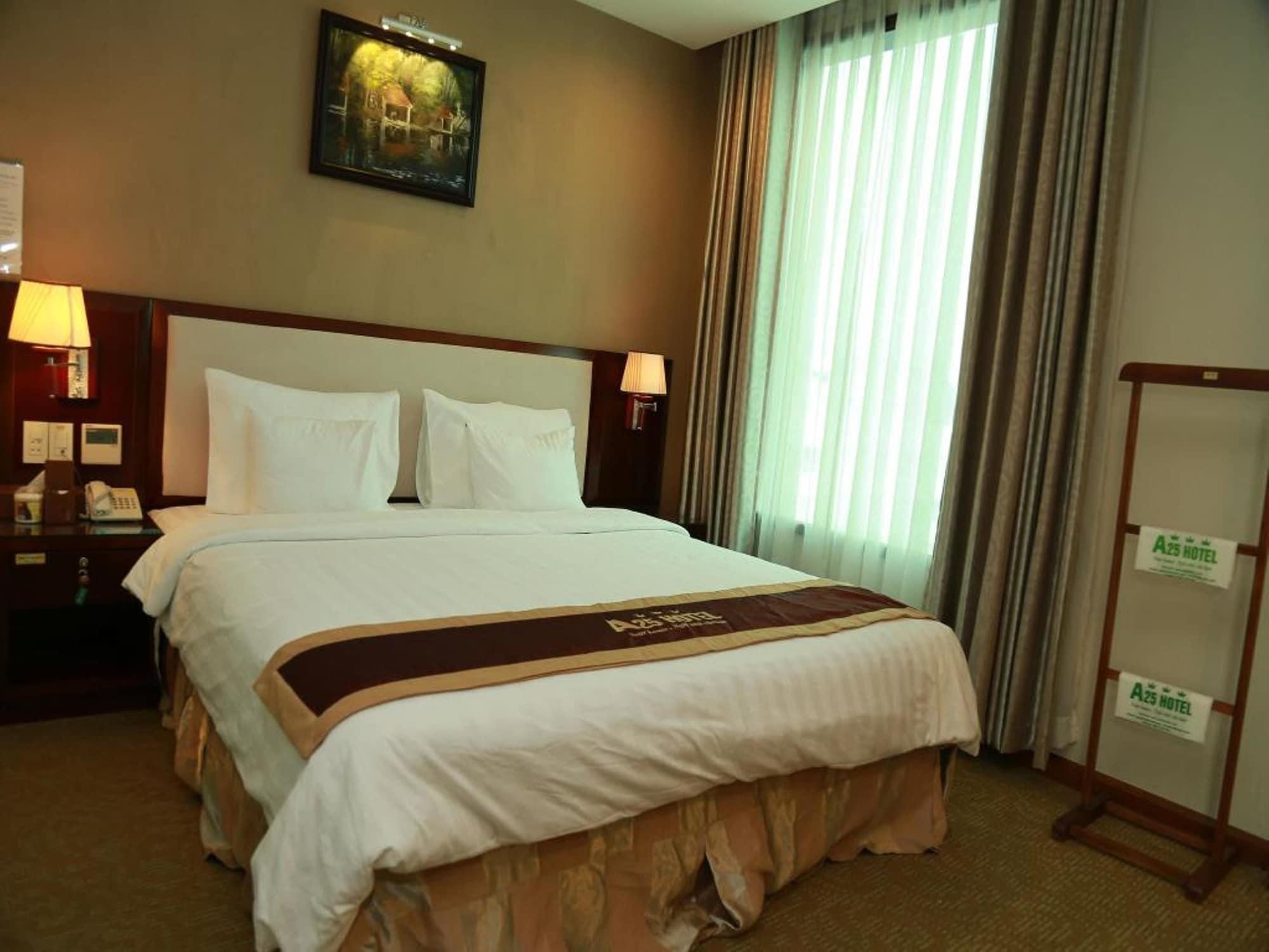Khách sạn A25 - 180 Nguyễn Trãi