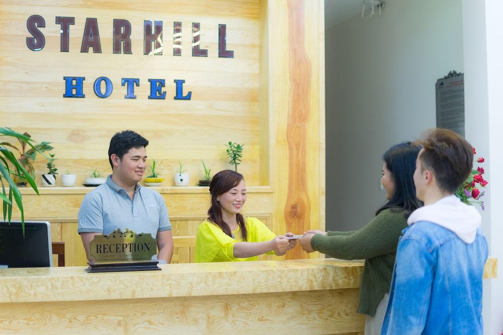 Starhill 2*
