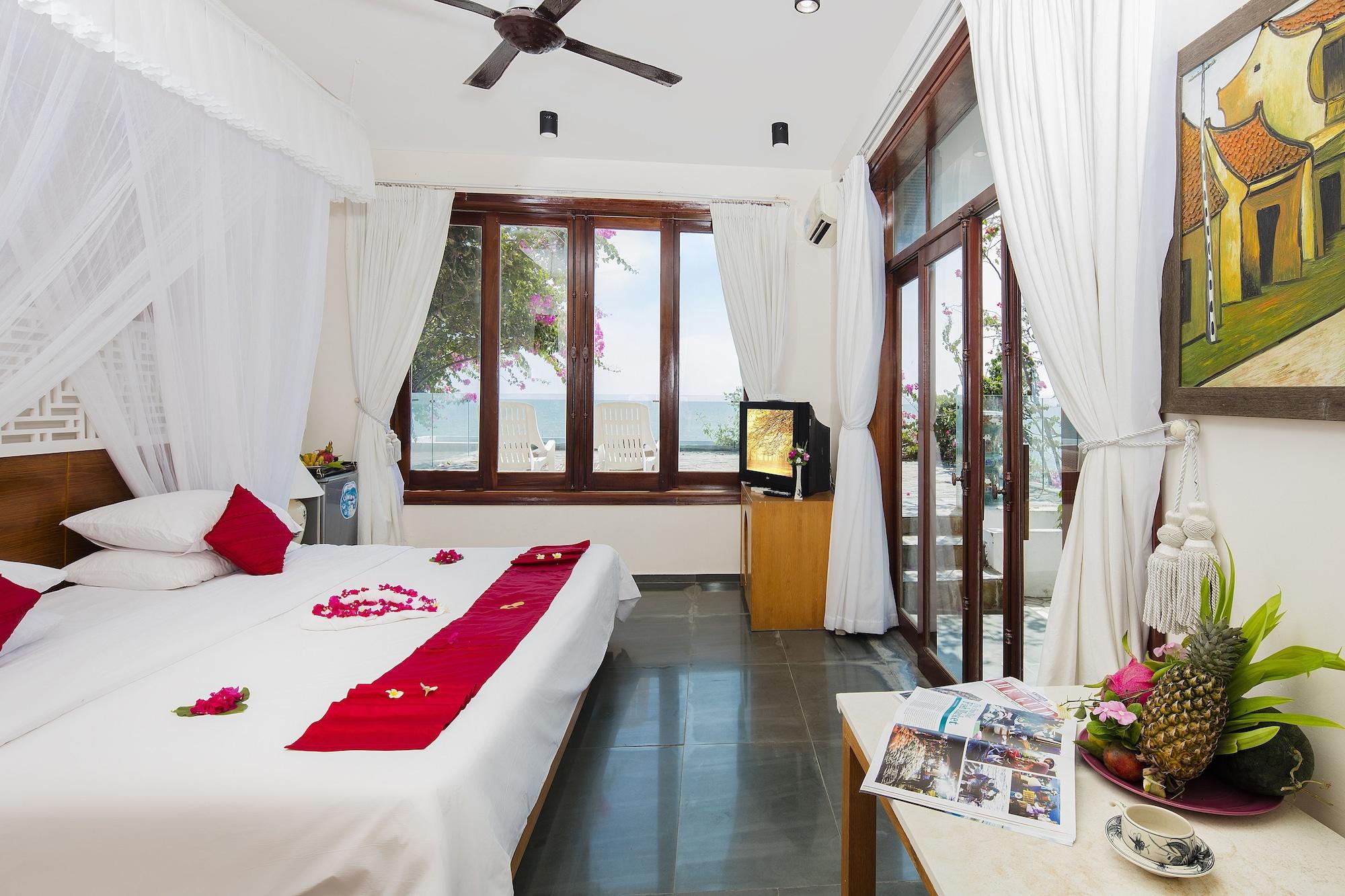 Rock Water Bay Resort