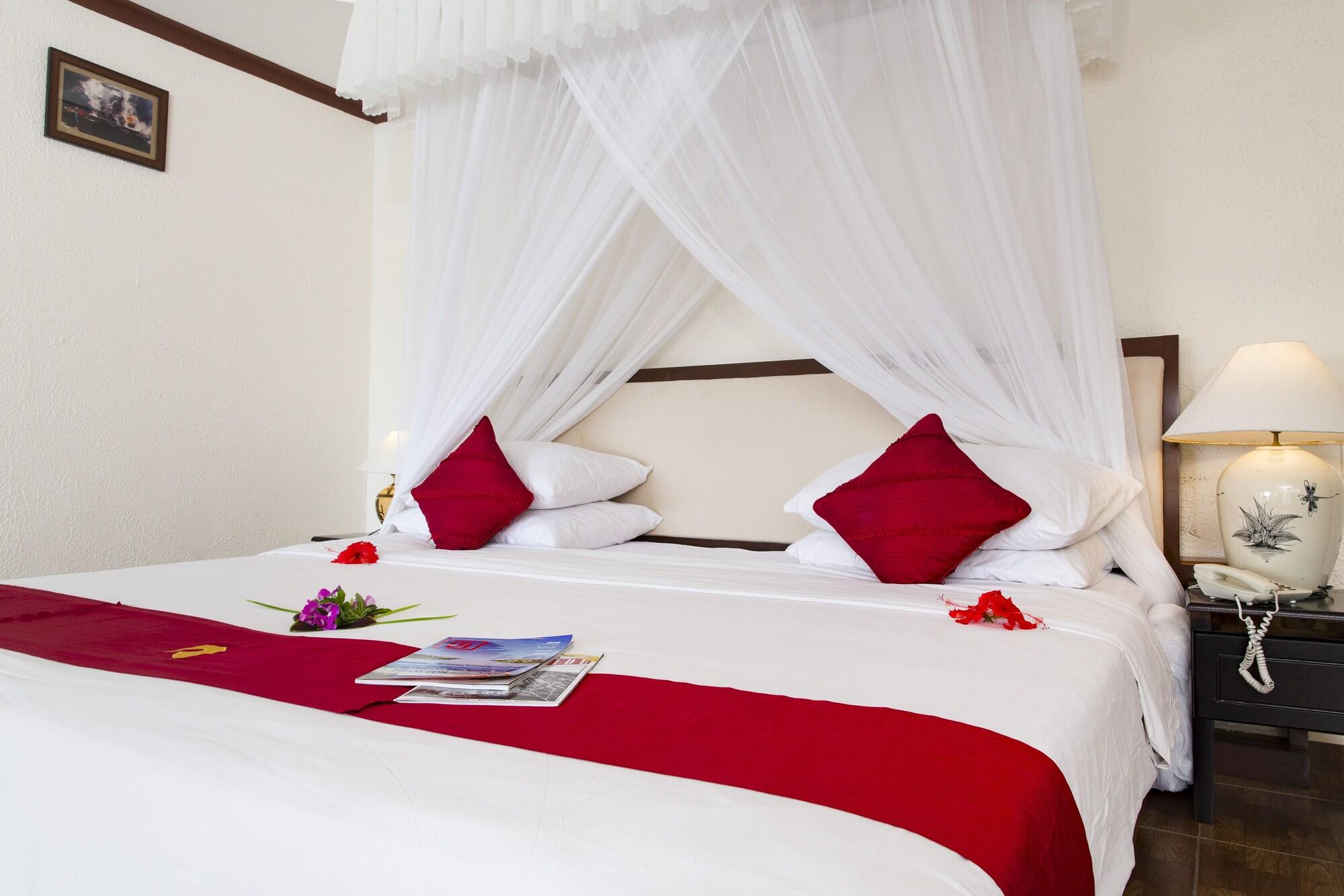 Resort Rock Water Bay Ke Ga