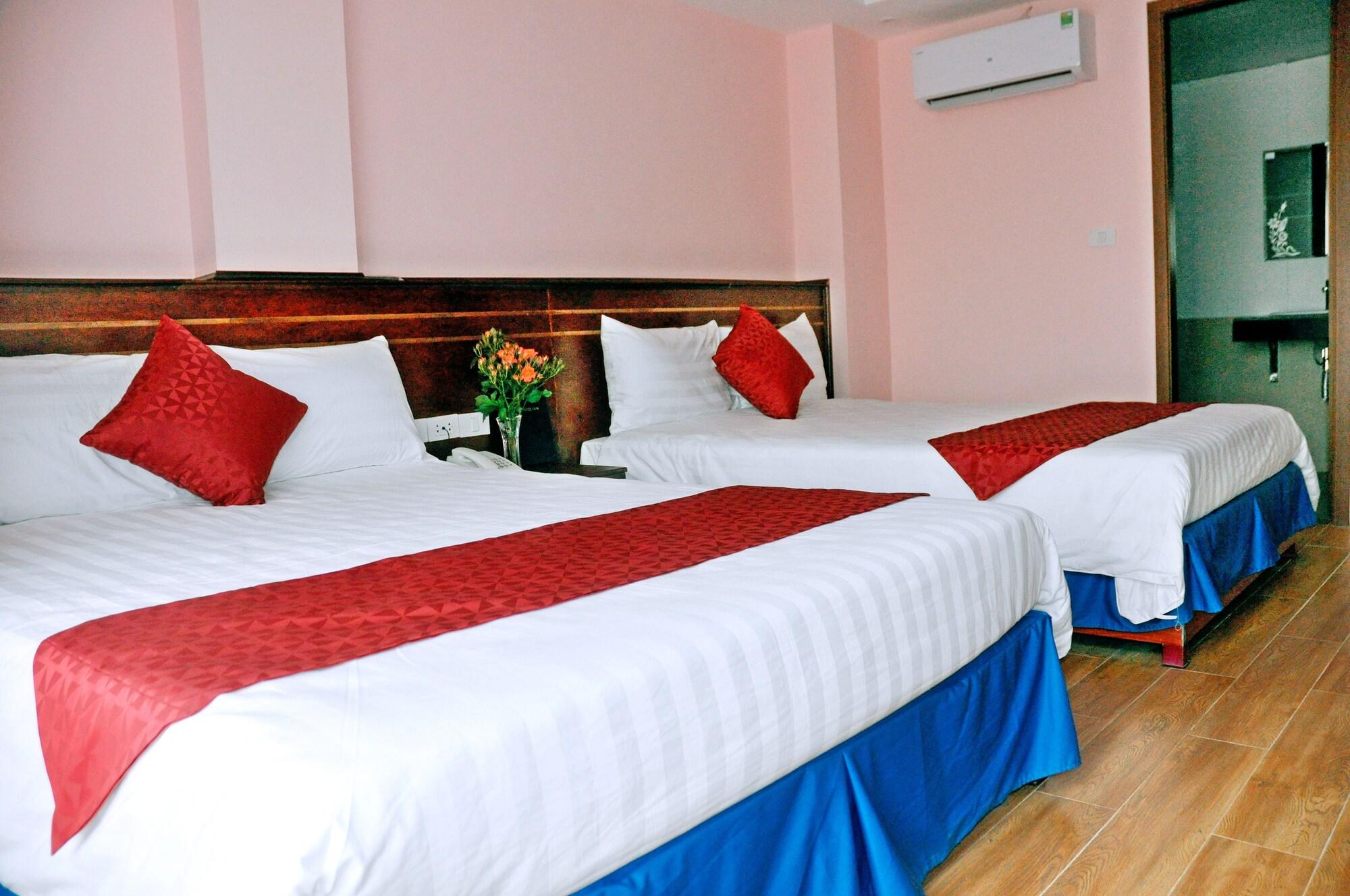 Vip Hotel 3*