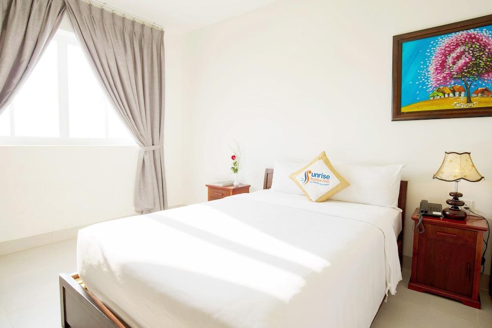 Sunrise Boutique 3*