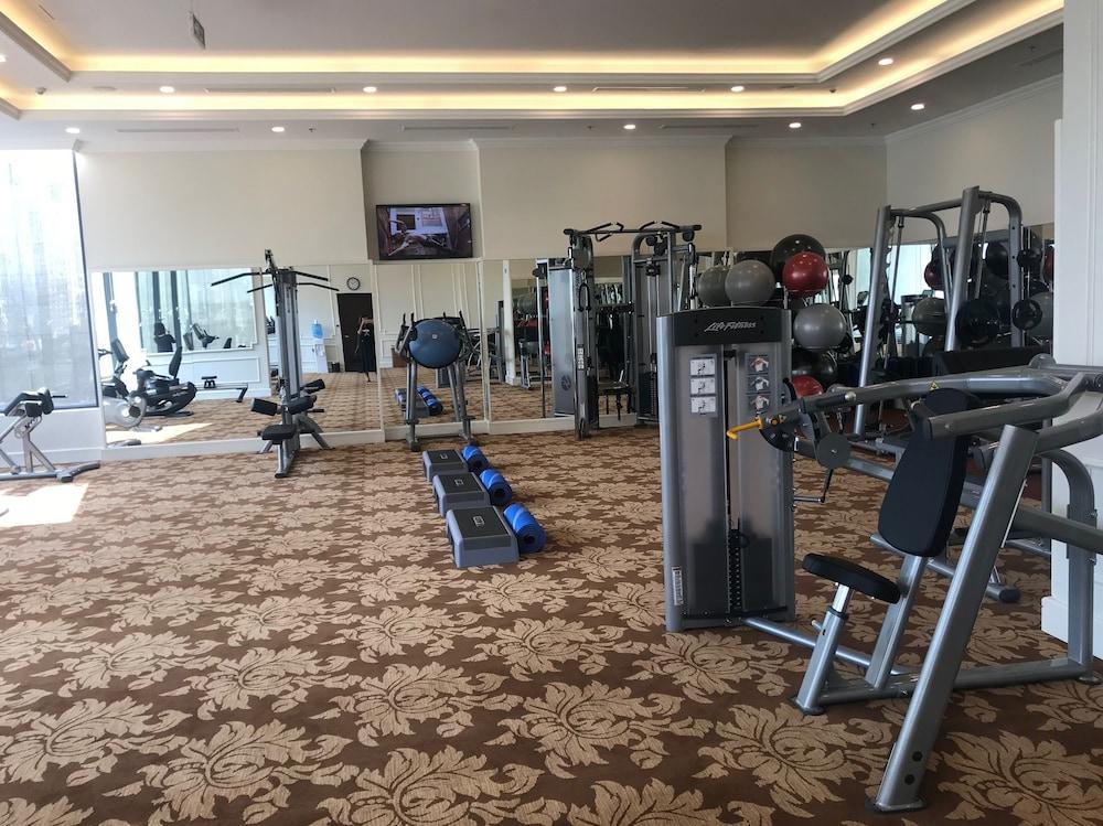 Melia Vinpearl Empire Hotel 5*