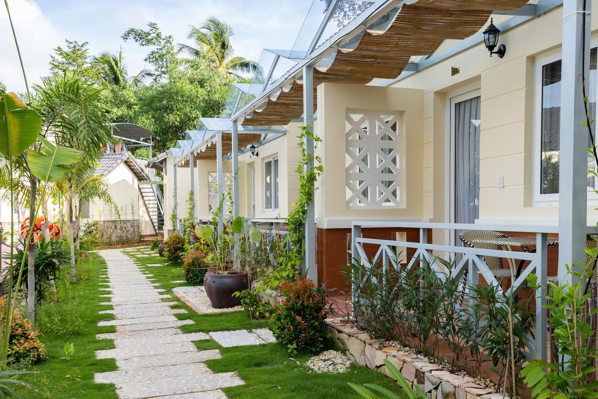 Blue Paradise Resort 3*