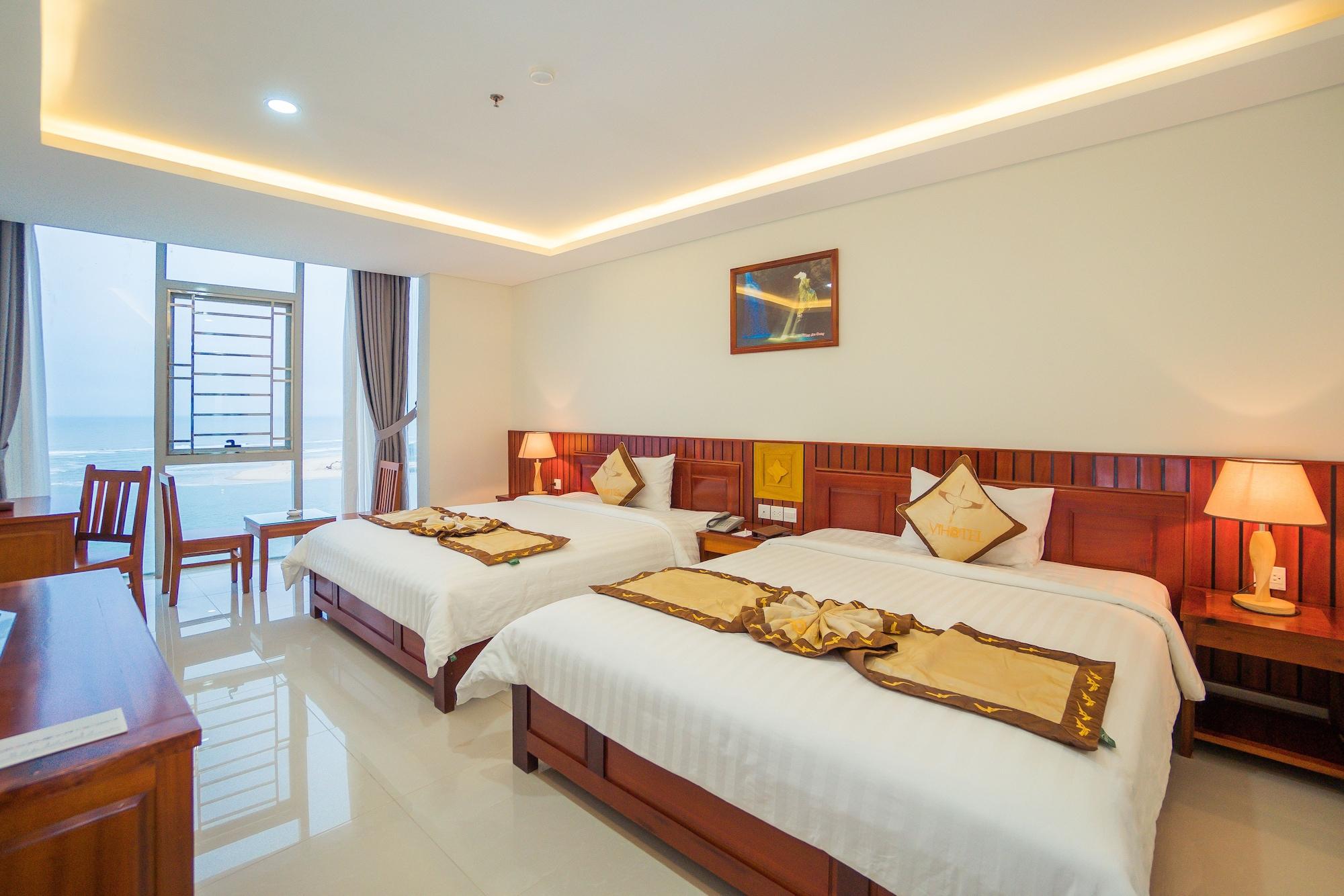 Vinh Hoang 4*