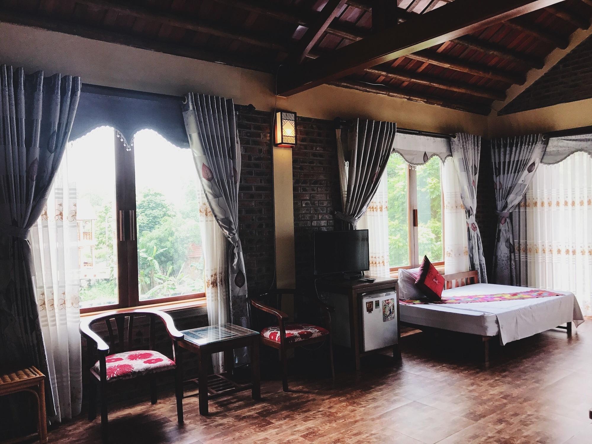 Hotel Chez Loan 3*