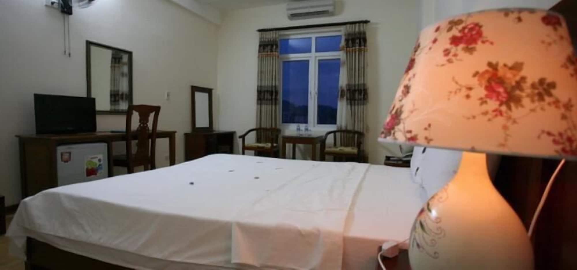 Yen Nhi 3* Ninh Binh