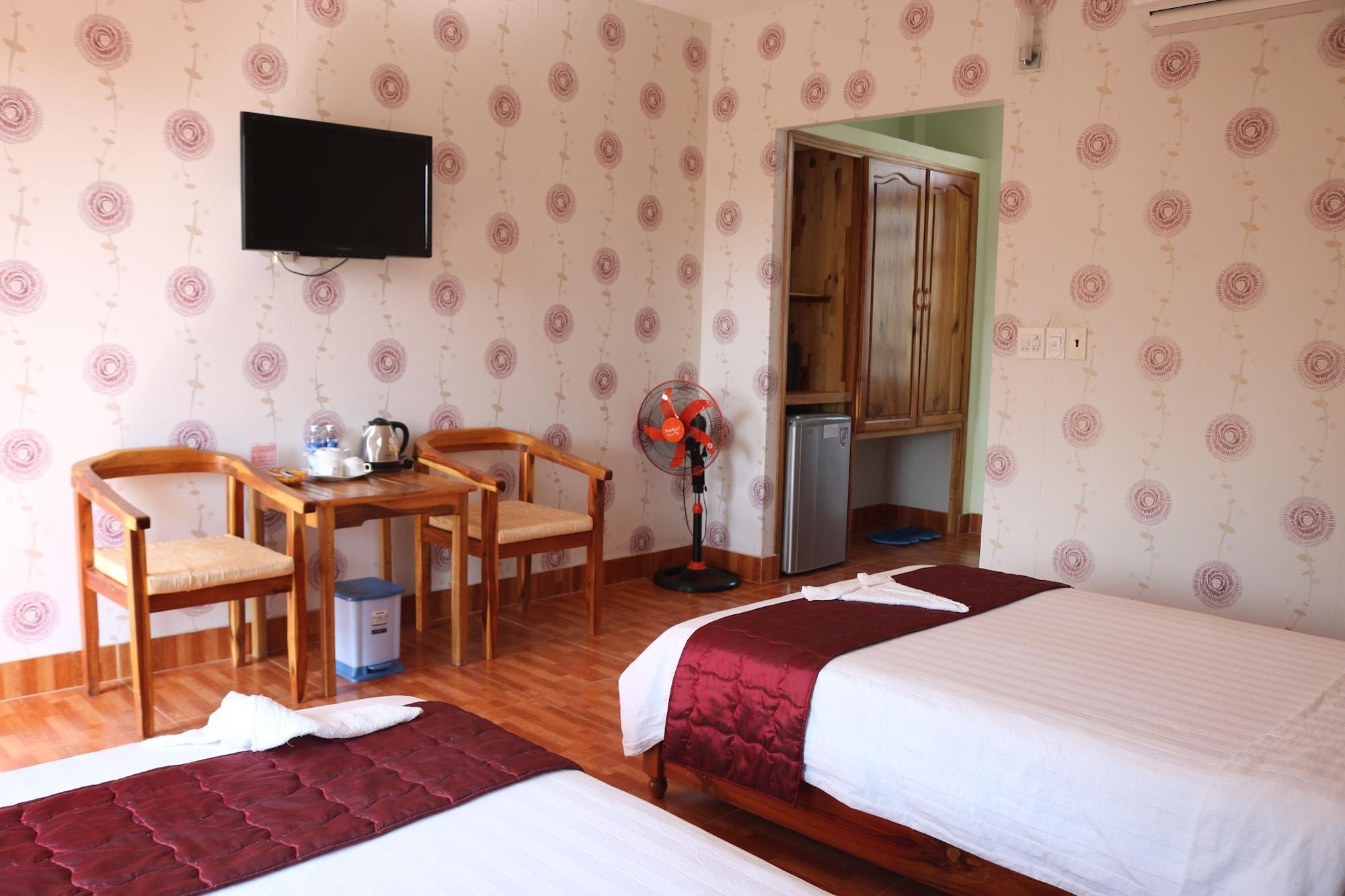 Hotel Sunrise Village