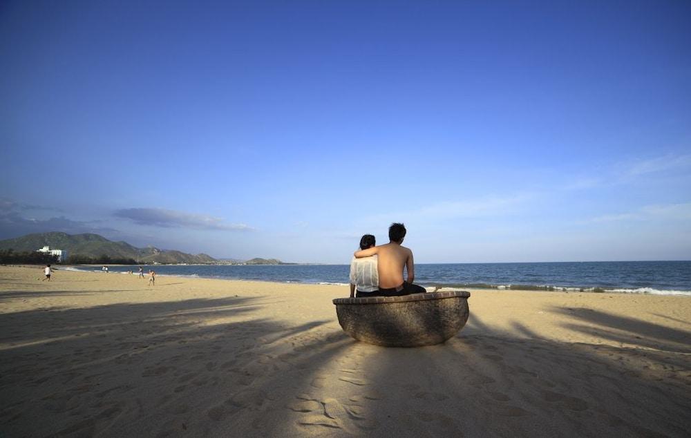 Khách sạn Con Ga Vang 3*