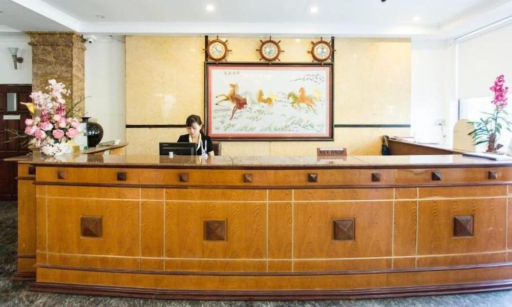 Hoang Yen Hotel 2 Hotel 3*