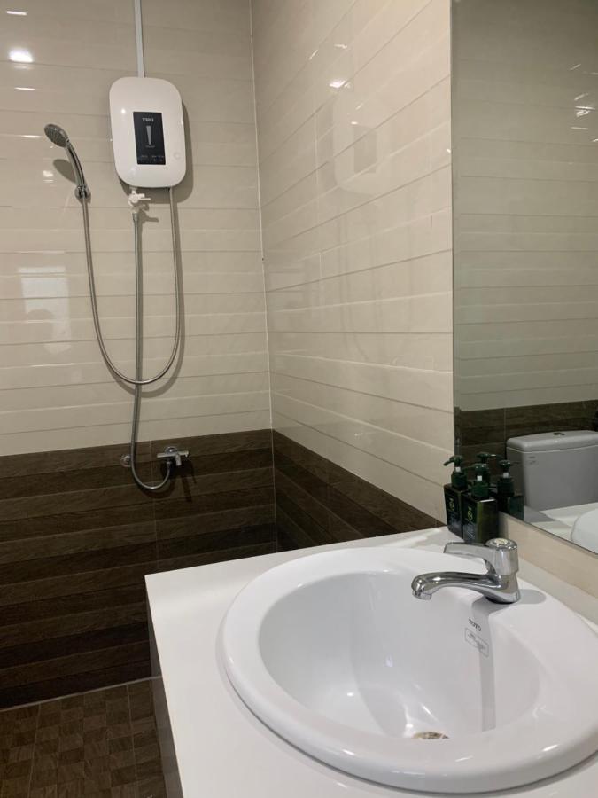 Minh Hoang Hotel *