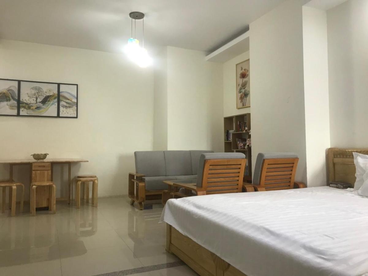 Bai Sau Apartment *