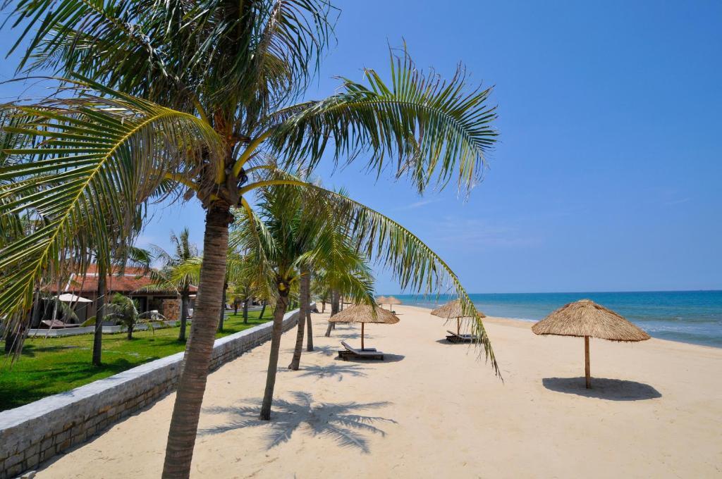 Lapochine Resort Hue