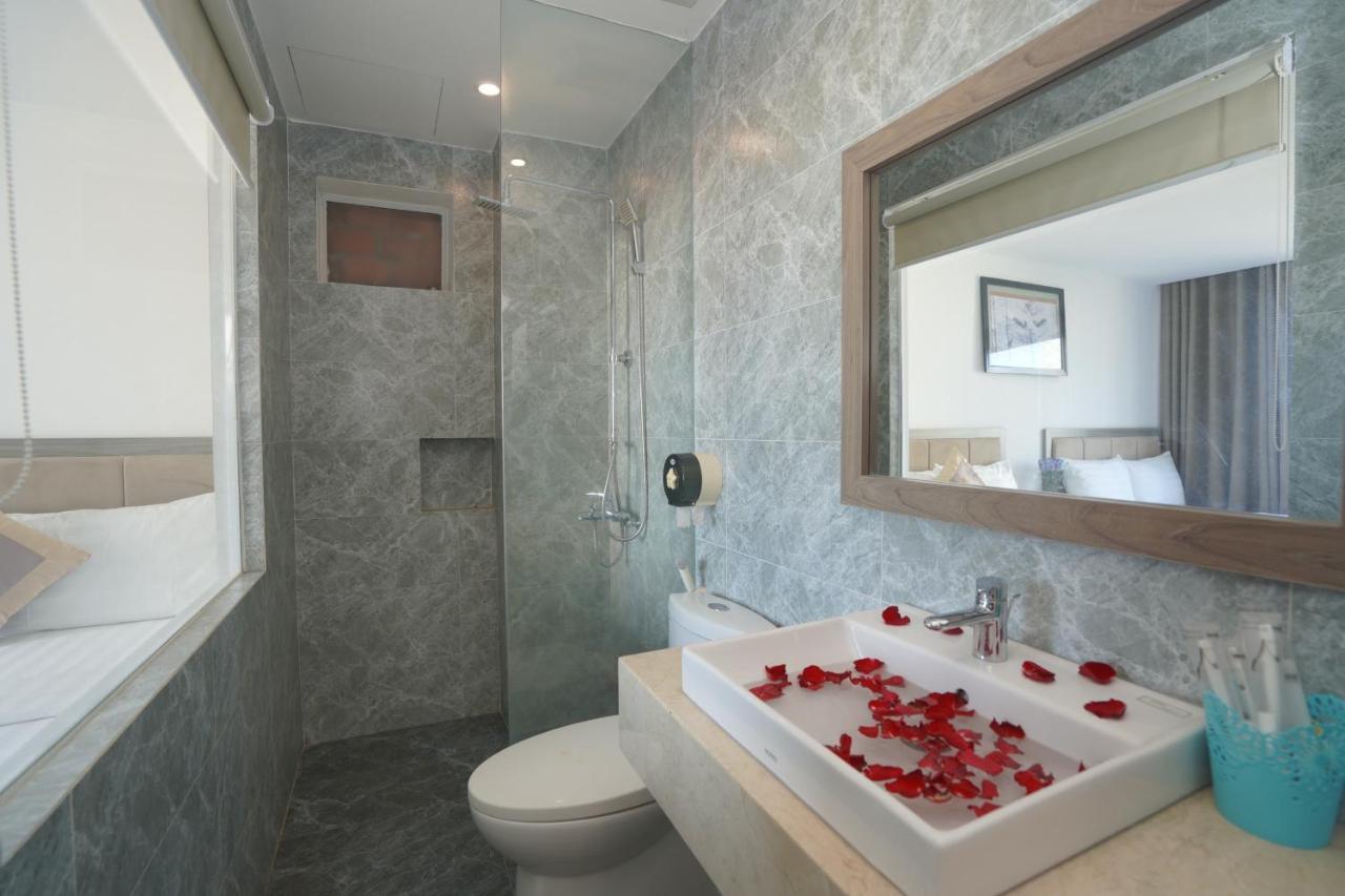 Eros Hotel 2*