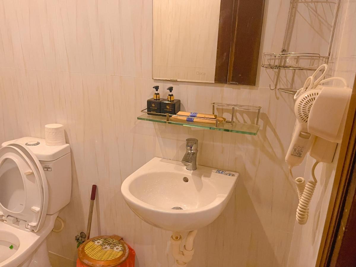 Lan Anh Boutique 2*