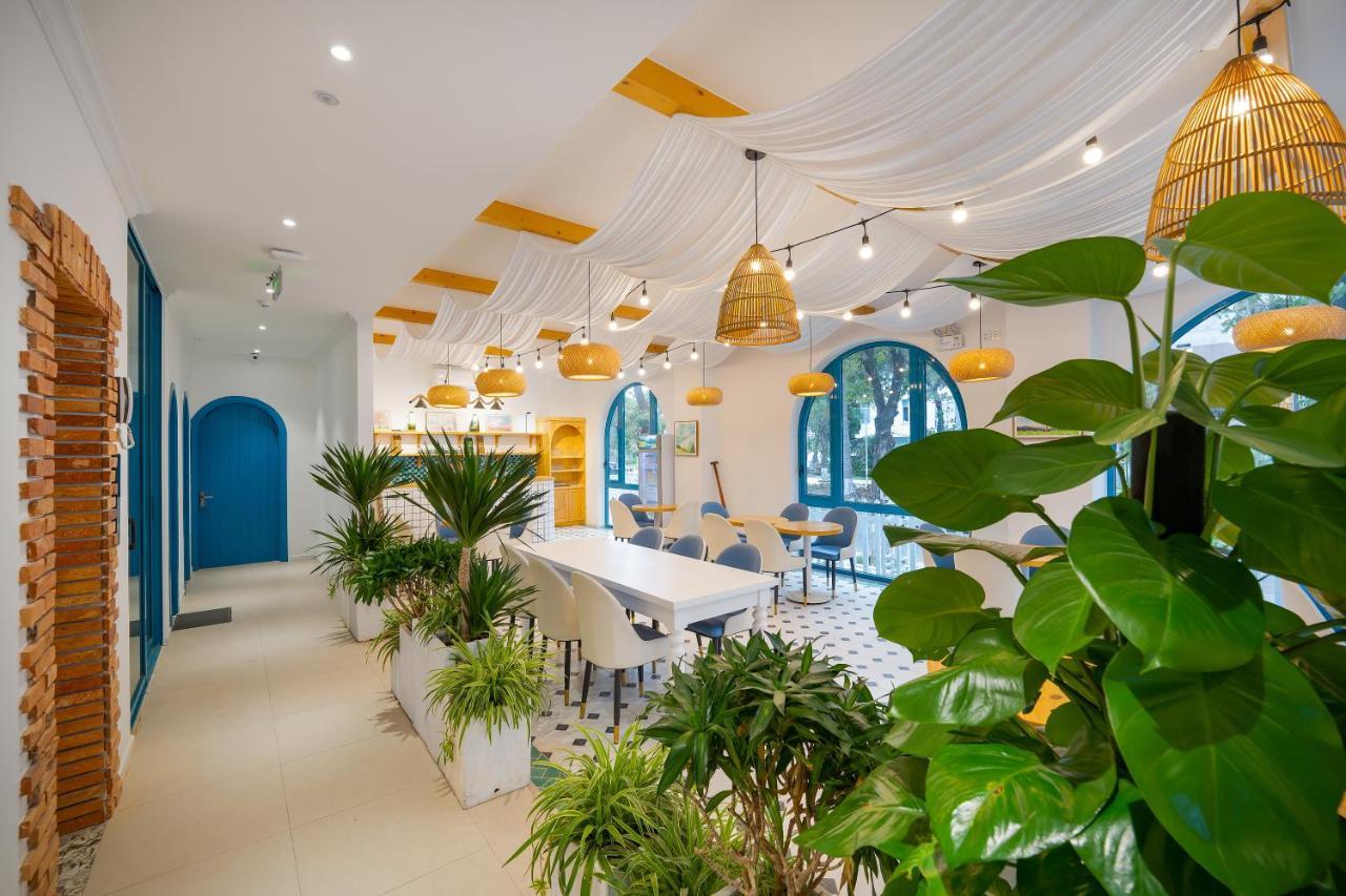 Santori And 4* Da Nang