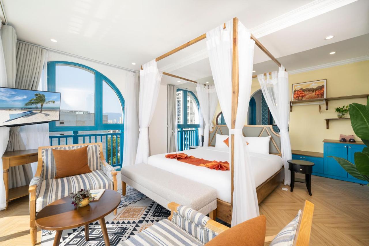 Hotel Santori And