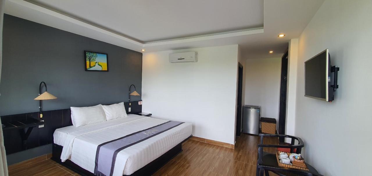 Resort The Hill 3*