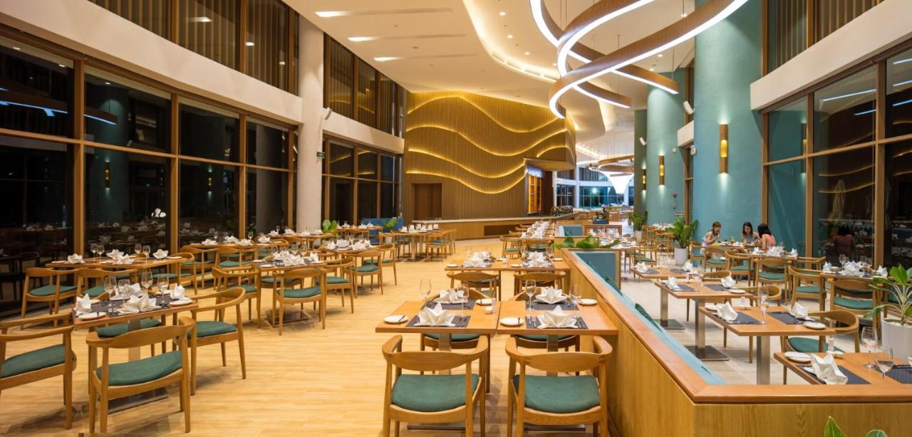 Flc Luxury Hotel