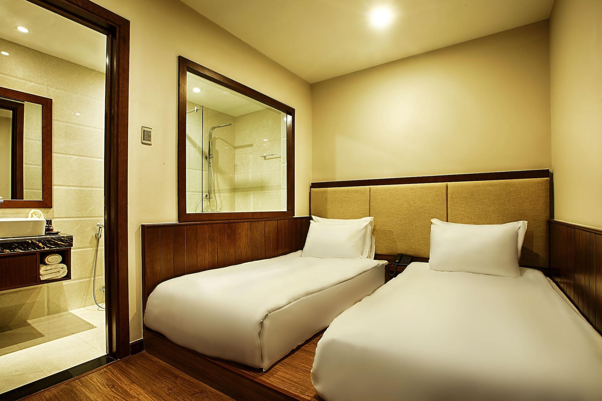 Avatar Hotel 4*