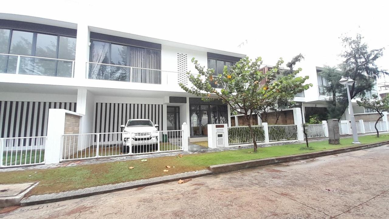 Biệt thự Zenna - Mimosa 611 View Biển