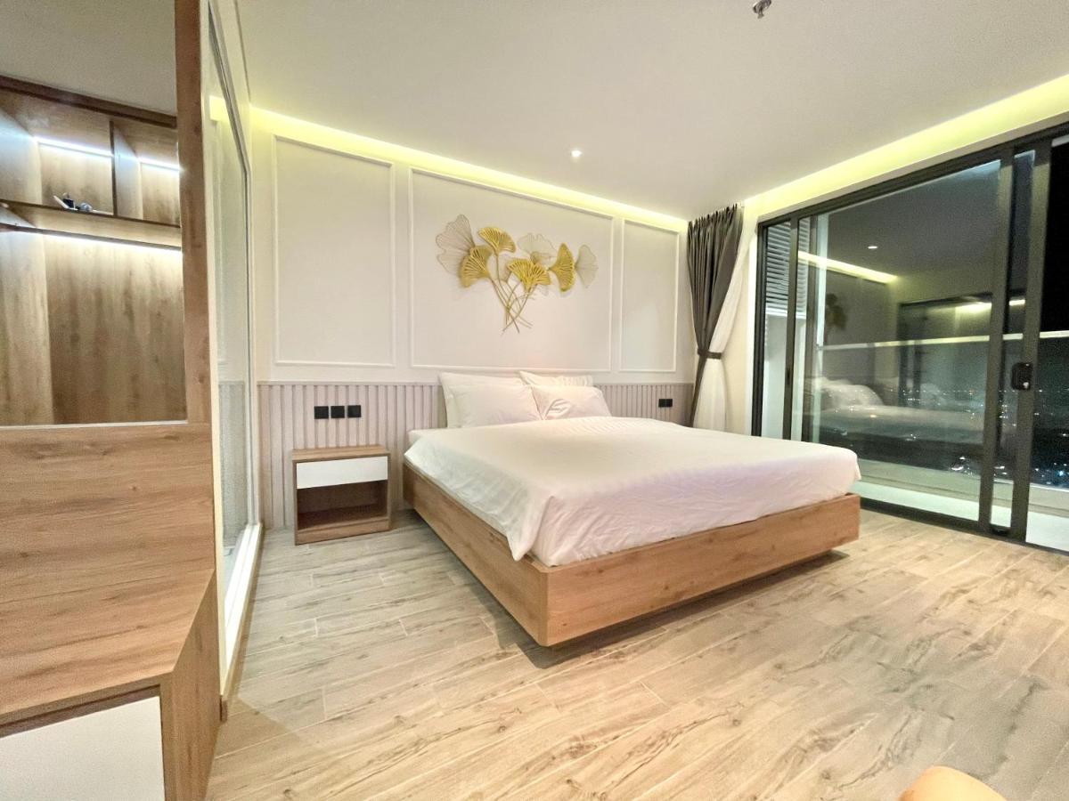 Khách sạn hẻo lánh White House Condotel Phú Yên 3*