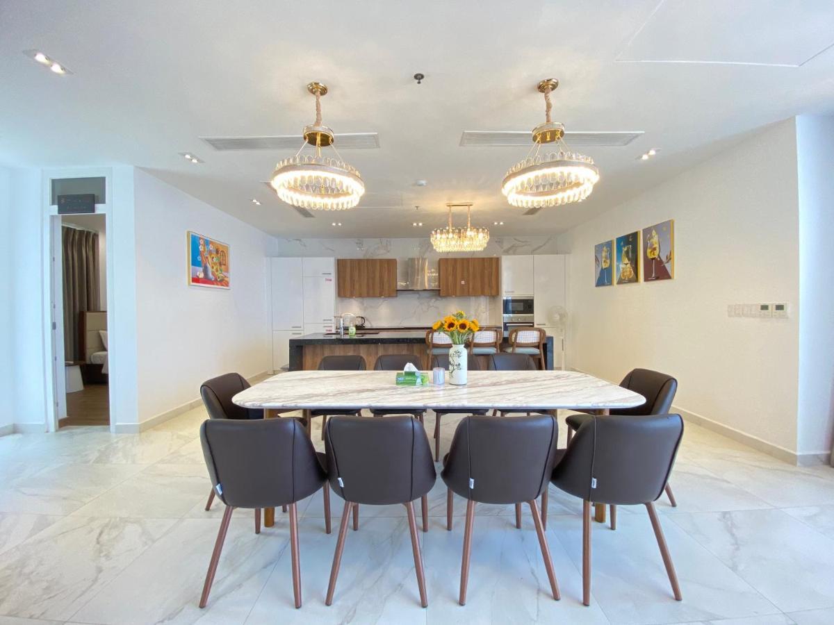 Villa Oceanami & Club Long At 1, 3, 4 Bedroom & 5, 6 Bedroom Beachfront Private Pool Long Hai