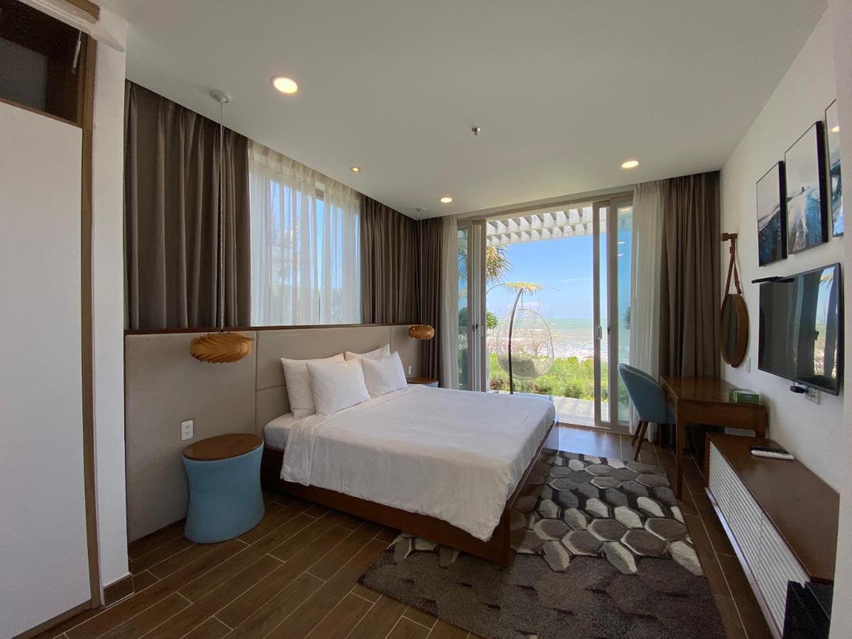 Oceanami & Club Long At 1, 3, 4 Bedroom & 5, 6 Bedroom Beachfront Private Pool Villa *