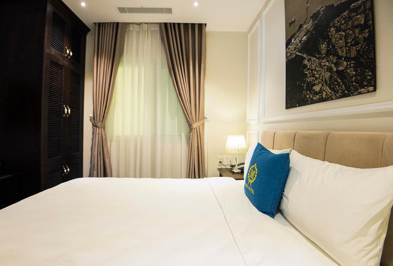 Maro Hotel 4*
