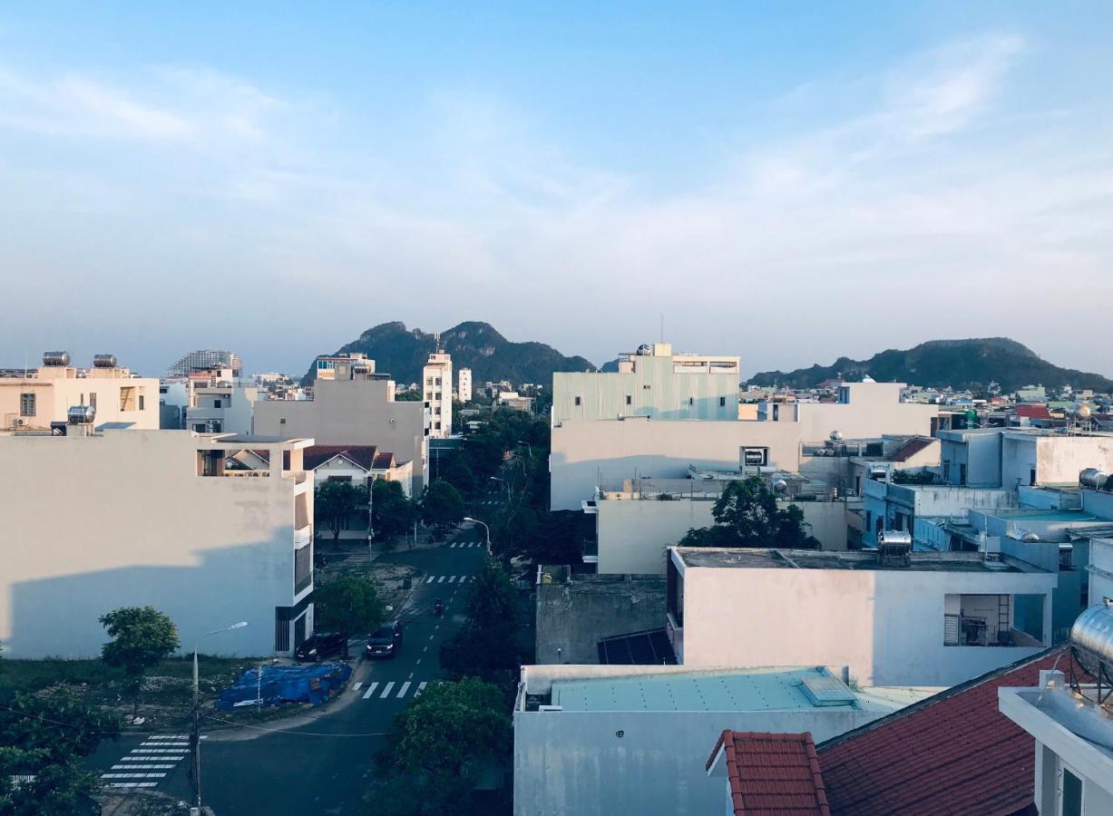 Shiny * Da Nang