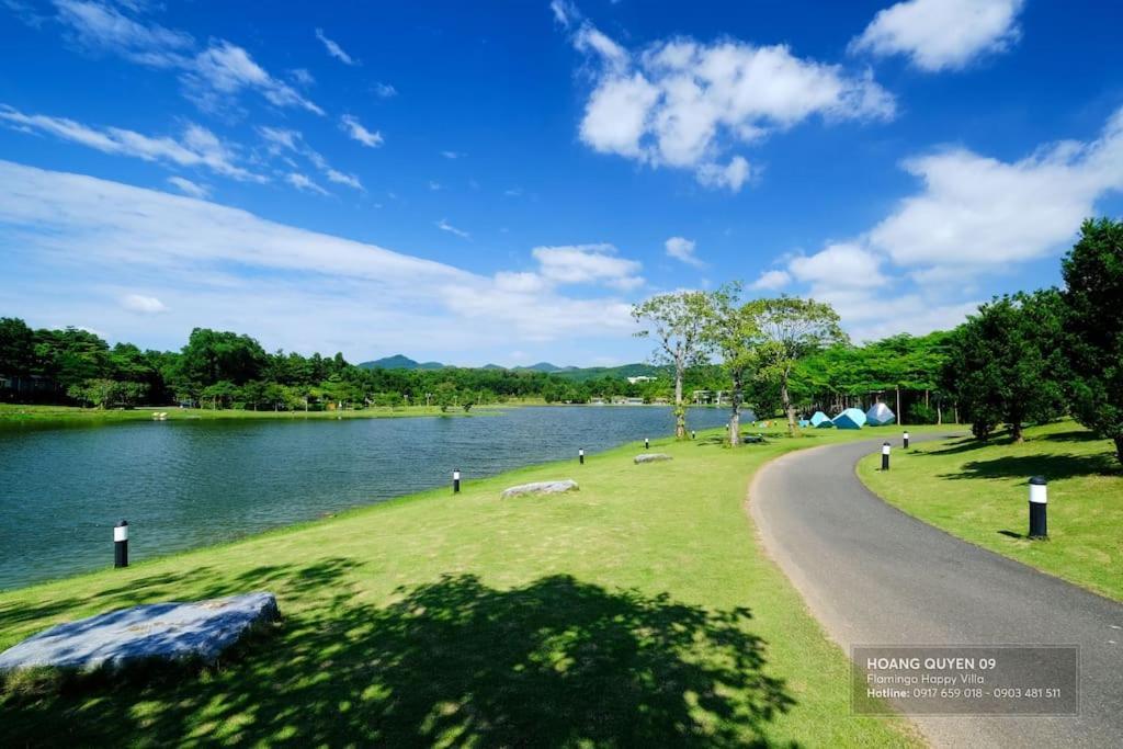 Hoàng Quyên 9 Flamingo đại Lải *