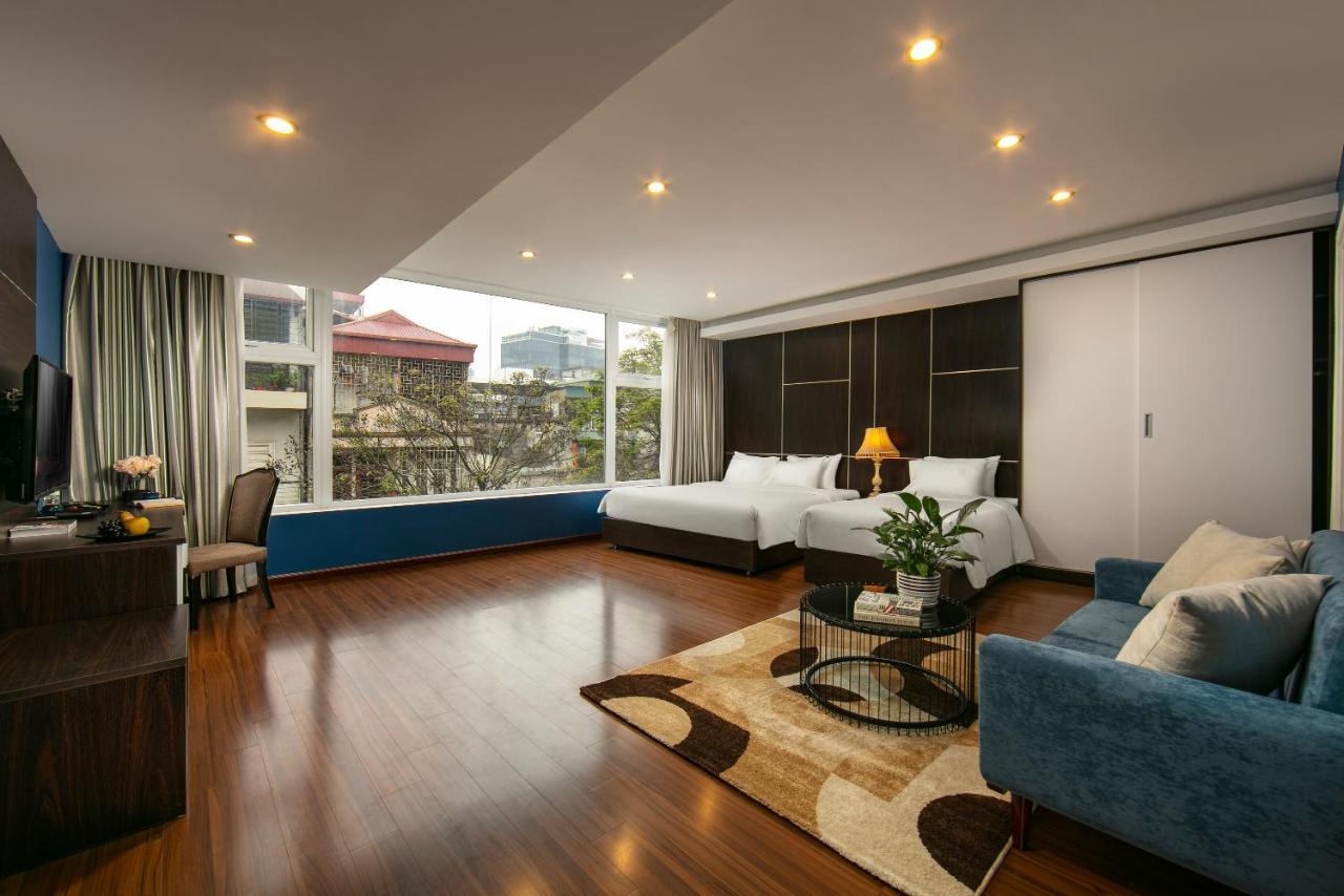 20 & Hotel 3*