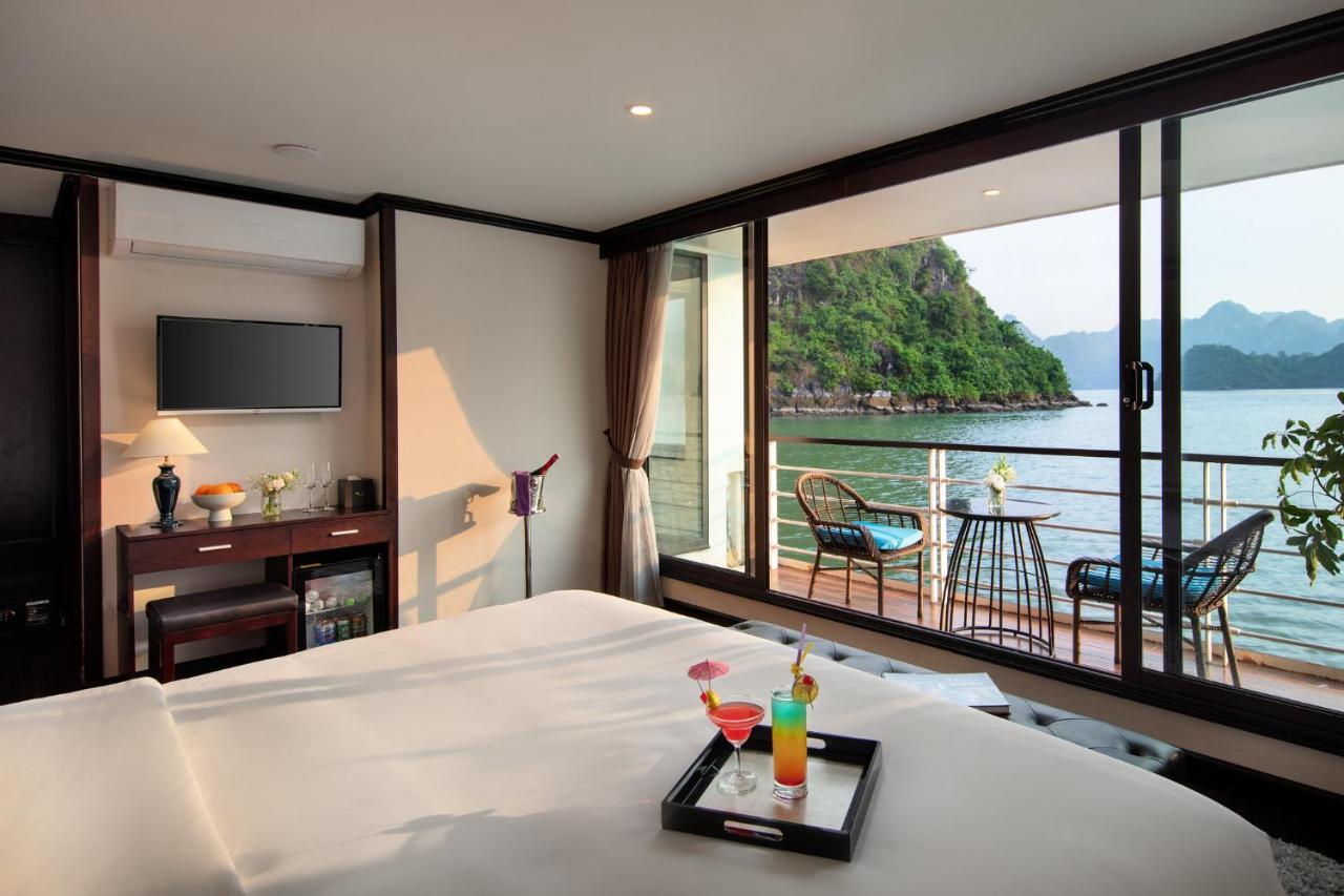 Mon Cheri Cruises  Hạ Long