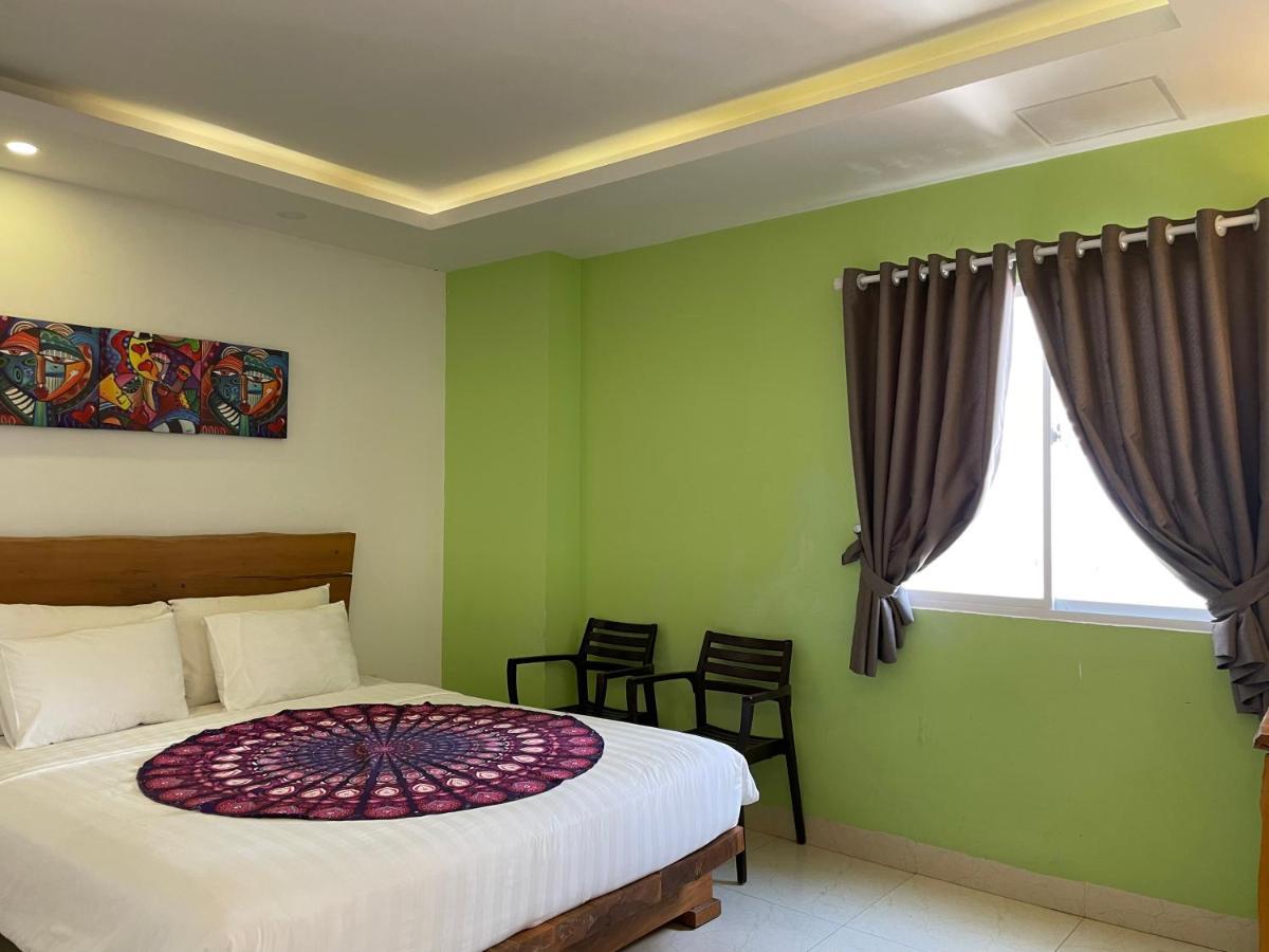 Boutique La Hotel