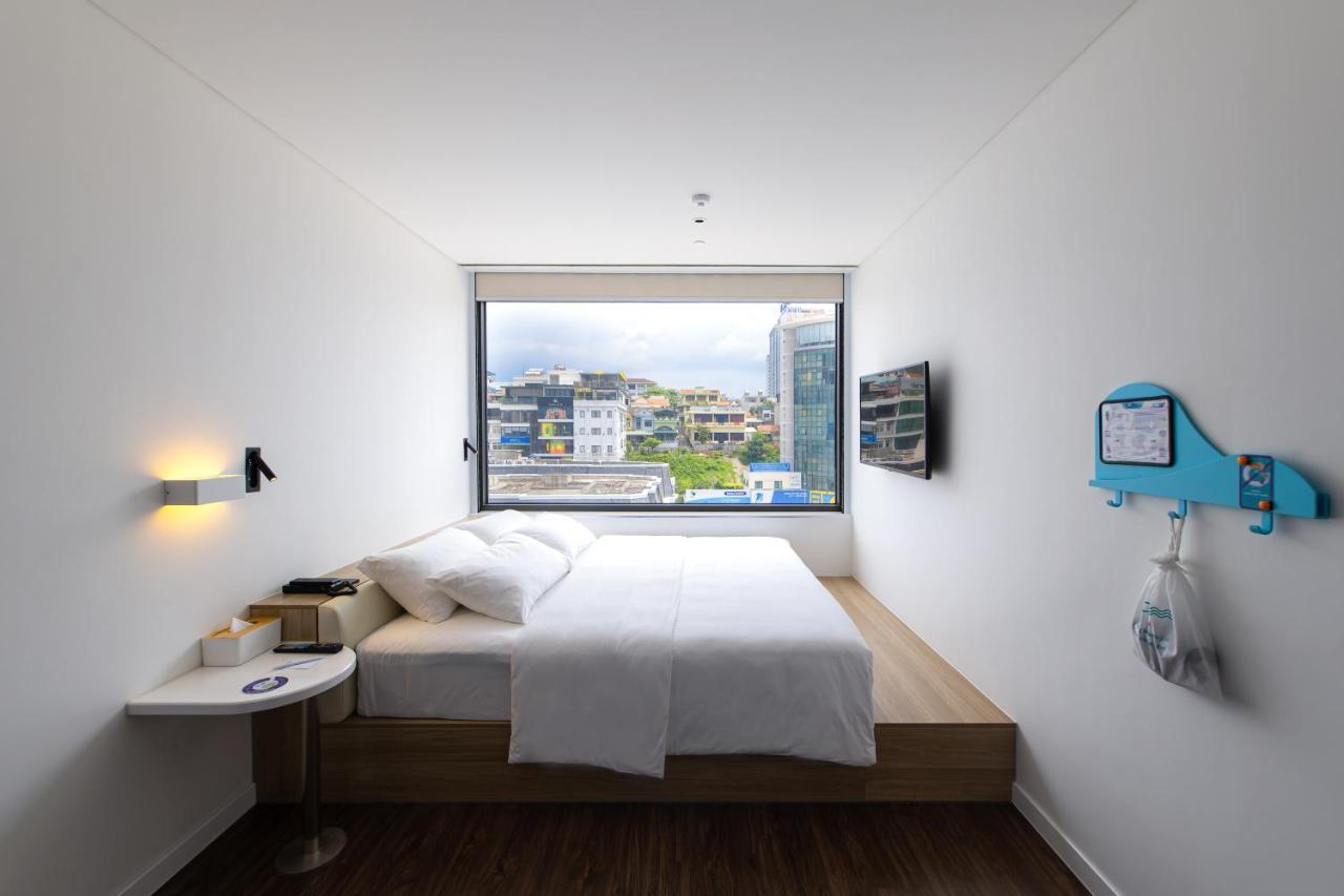 Tru By Hilton Ha Long Hon Gai Centre 4*