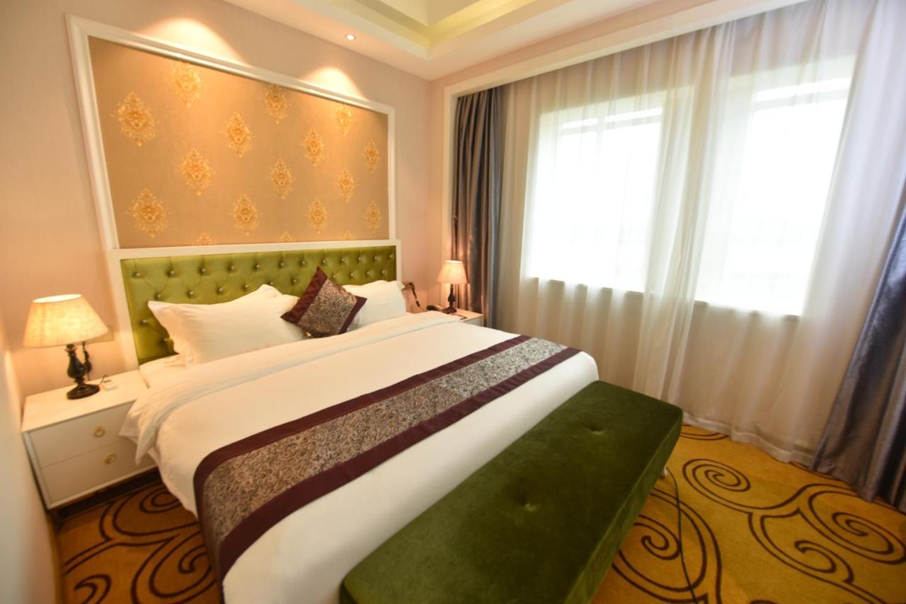 Hong Grand 5* Mong Cai