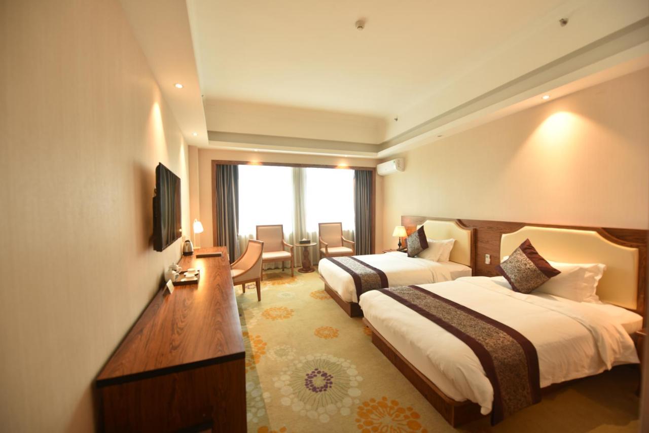 Hong Grand Hotel Mong Cai