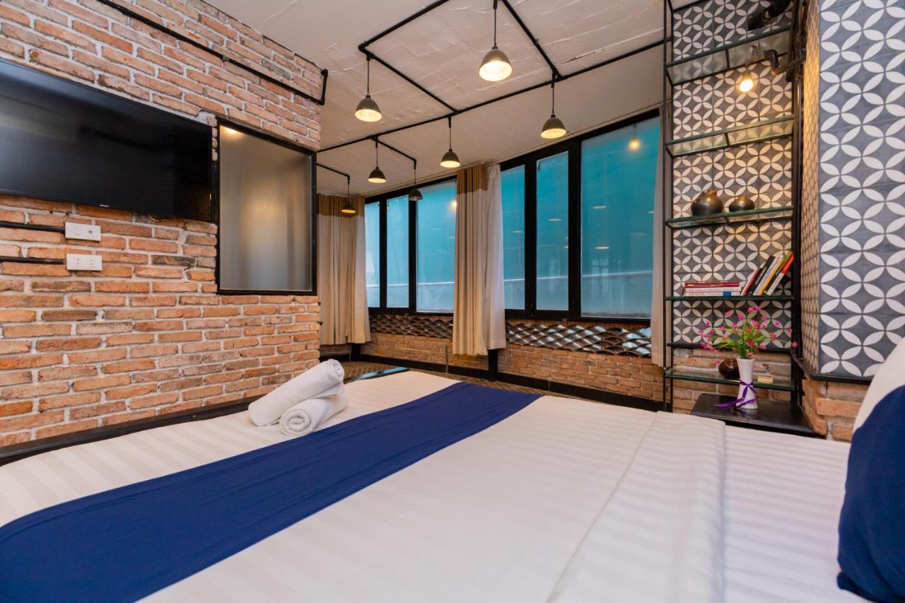 Apartment Thuy Tien Building *