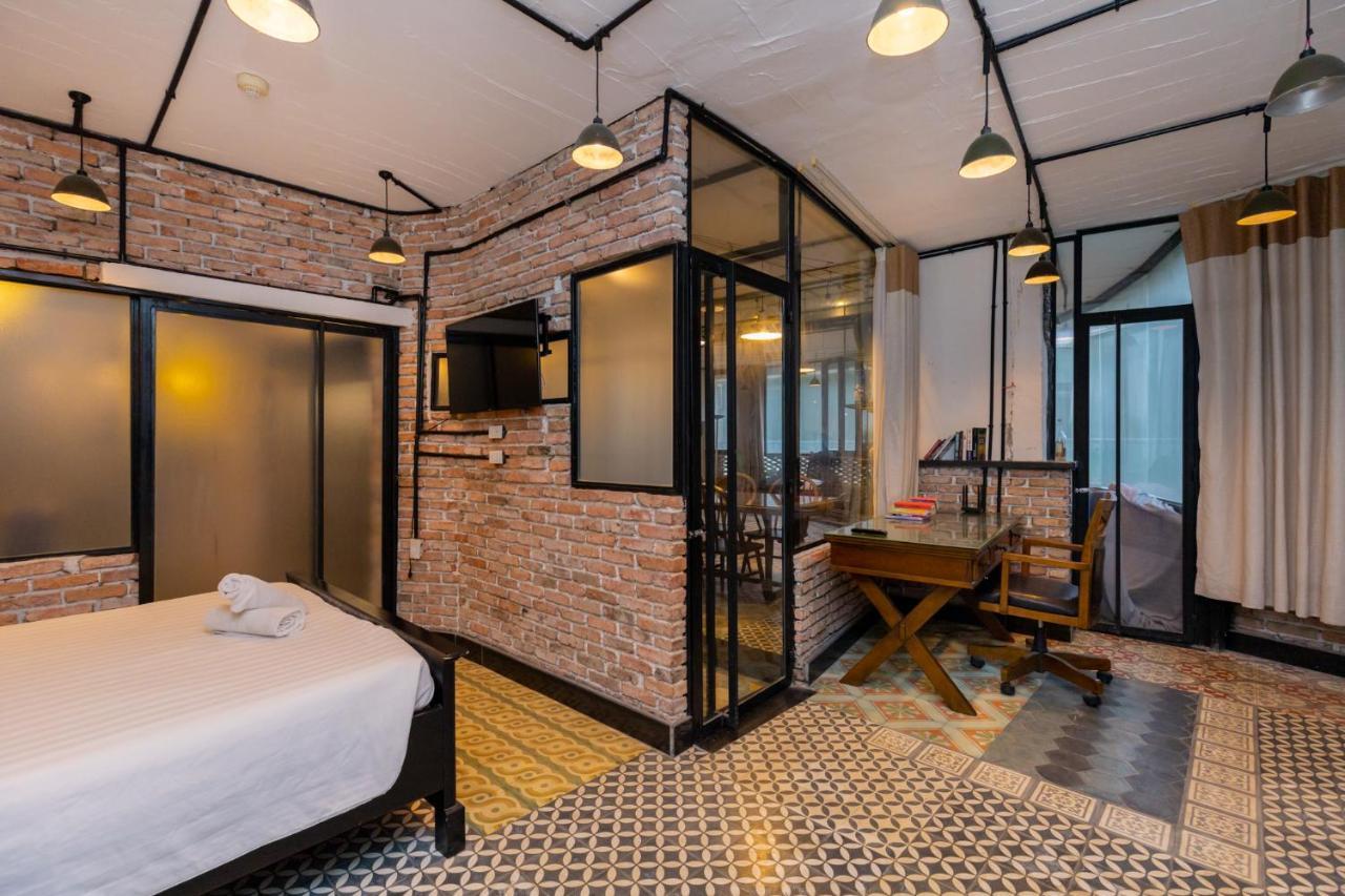 Apartment Thuy Tien Building *